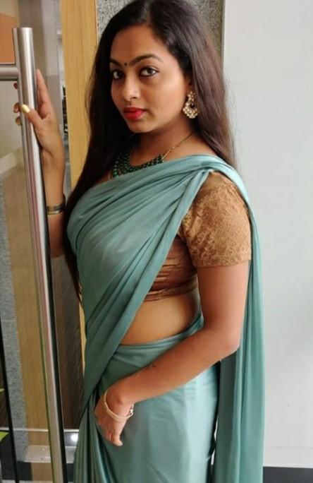 FEMALE ESCORT SERVICE COCHIN